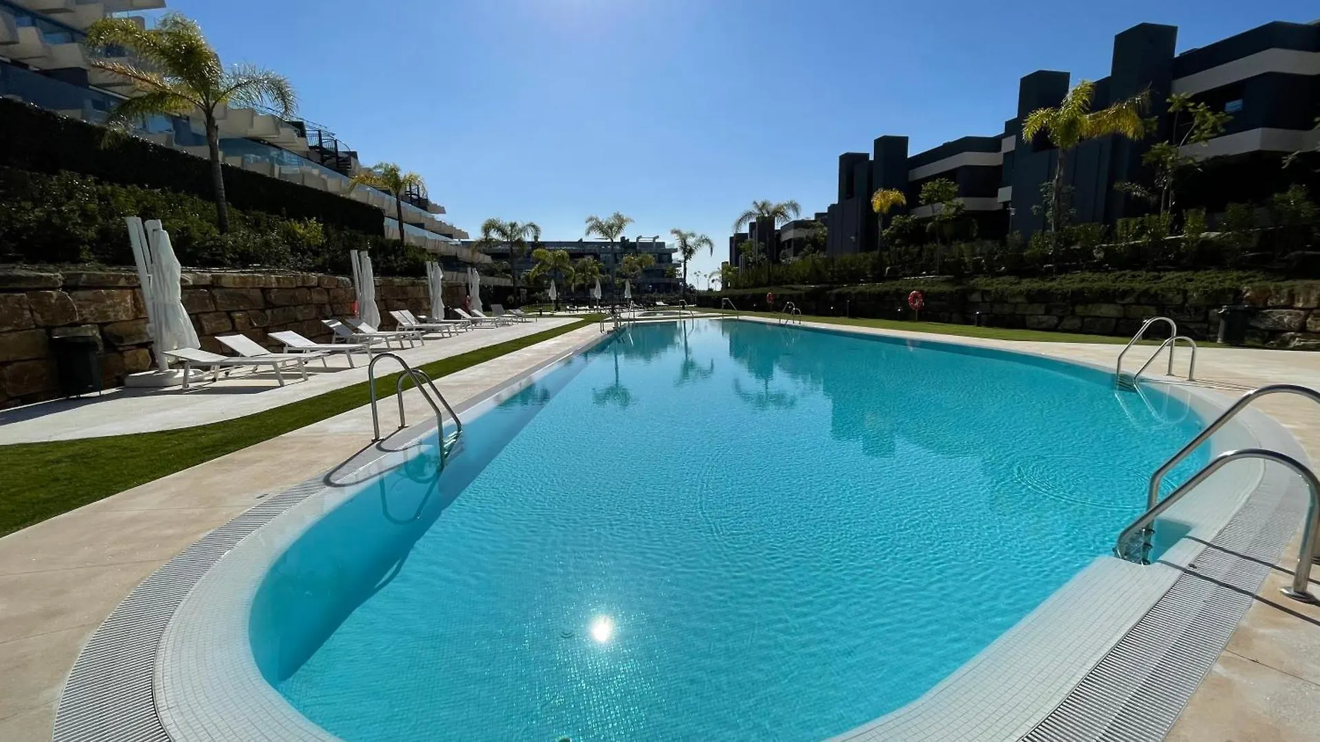 Appartement Intermobiliaria Rentals - Oasis 325 2D Estepona Spanje