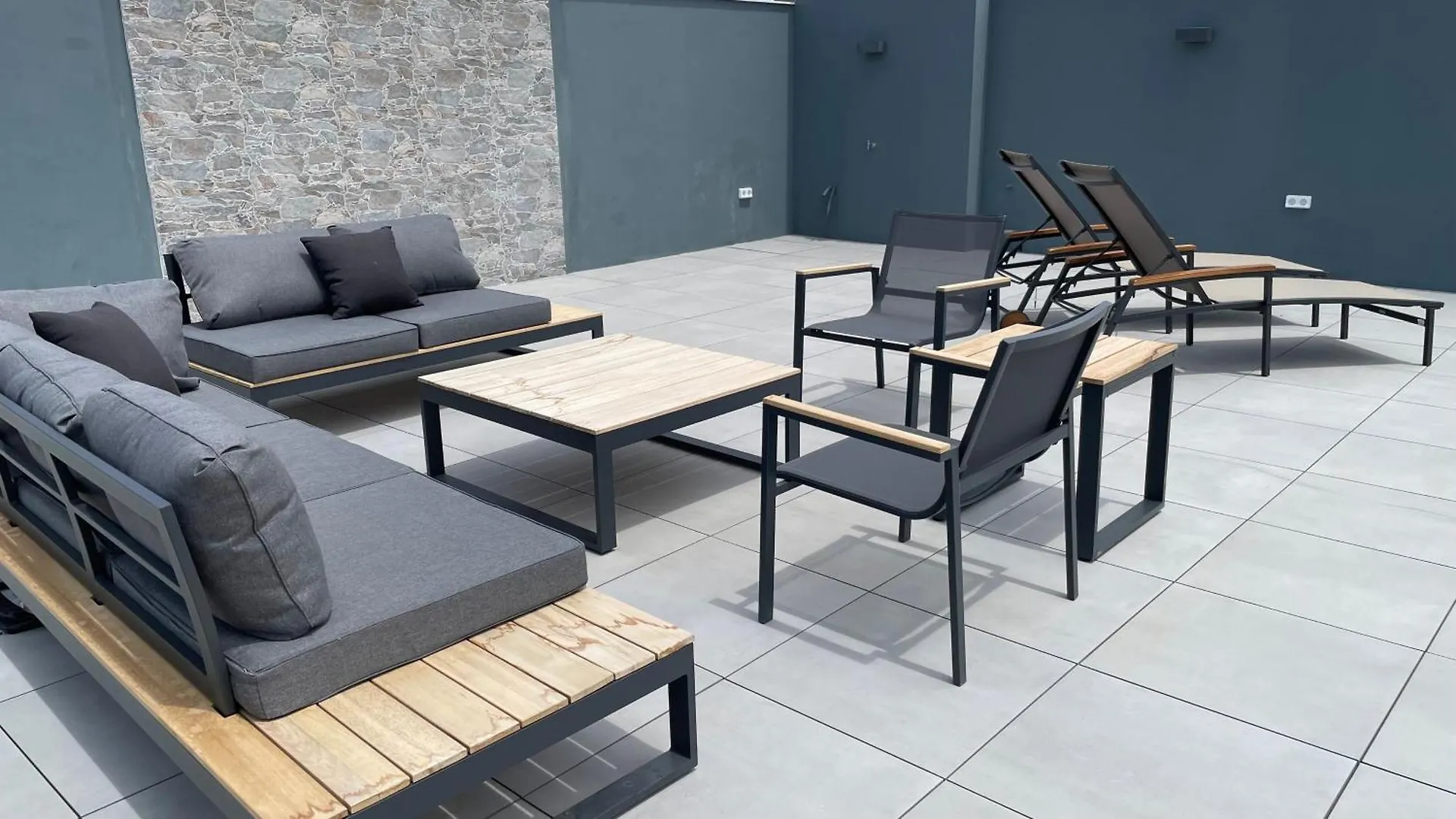 Intermobiliaria Rentals - Oasis 325 2D Estepona Spanien