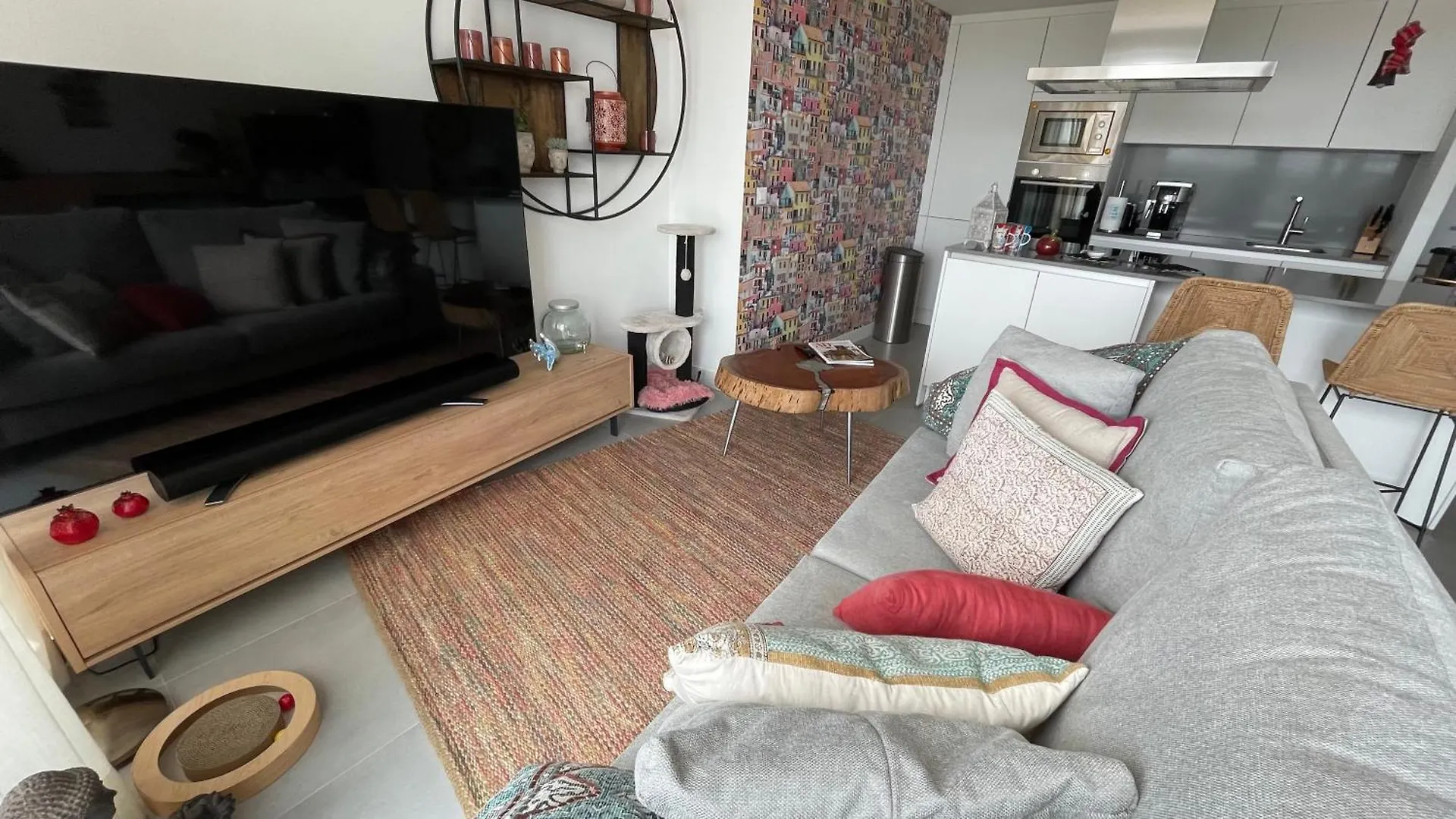Intermobiliaria Rentals - Oasis 325 2D Estepona Spanje